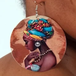 Africa inspired wooden earrings | African woman