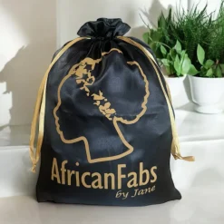 AfricanFabs Groot Luxe Satijnen Tasje - Geschenktasje / Gift bag / Reistasje - Zwart