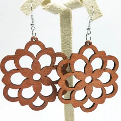 African Print Earrings | Bruine bloem symbool wooden earrings