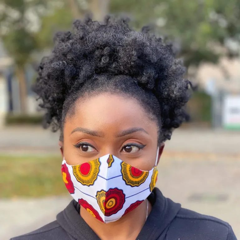 African print Mouth mask / Face mask made of cotton (Premium model) Unisex - White Red disks