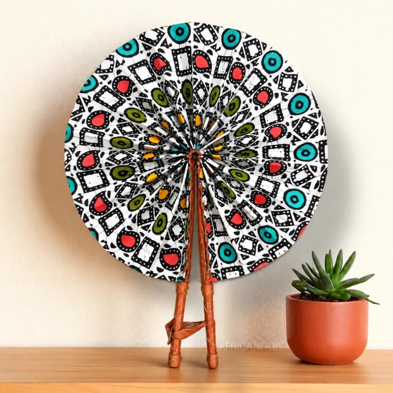 Afrikaanse handwaaier - Ankara print waaier - Wit Zwart Abimbola
