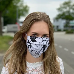 Afrikaanse print mondmasker / mondkapje van katoen Unisex - Zwart witte leaf branch