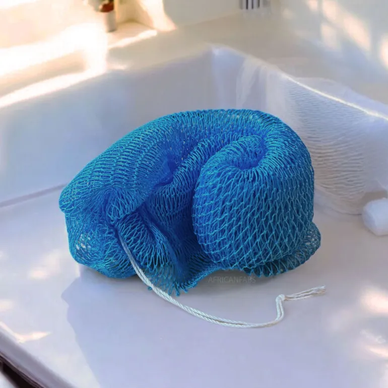Afrikaanse spons / net sponge - traditionele SAPO spons / scrub spons - Licht blauw