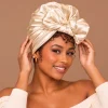 Beige Ivory Satijnen Vierkante Sjaal / Bandana / Hoofddoek 90 x 90 cm