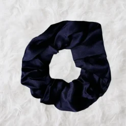 Blauwe Satijnen Slaapmuts / Haar bonnet van Satijn / Satin hair bonnet + Satijnen scrunchie
