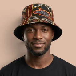 Bucket hat / Vissershoedje met Afrikaanse print - Zwart Rood Toghu Bamenda Cameroon - Kinderen & Volwassenen (Unisex)
