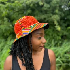Bucket hat / Vissershoedje met Afrikaanse print - Rode kente - Kinderen & Volwassenen (Unisex)