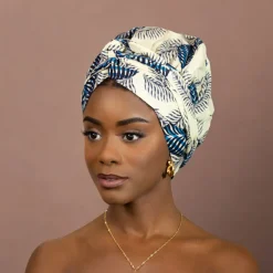 Easy headwrap / hoofddoek - Satijnen binnenkant - Blauw / witte bloem