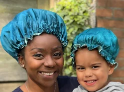 Groene Satijnen Slaapmuts (Moeder + Dochter / Mommy & Me ) Kinder Haar Bonnet van Satijn