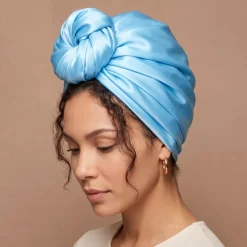 Lichtblauwe Satijnen Vierkante Sjaal / Bandana / Hoofddoek 90 x 90 cm