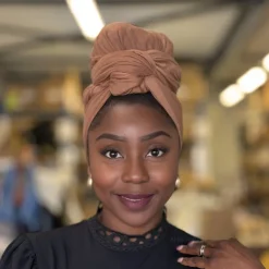 Lichtbruin hoofddoek - Headwrap van stretchy Jersey stof