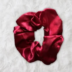 Rode Satijnen Slaapmuts / Haar bonnet van Satijn / Satin hair bonnet + Satijnen scrunchie