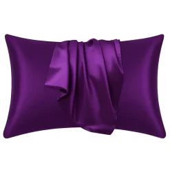 Satijnen kussensloop Paars 60 x 70 cm hoofdkussen formaat - Satin pillow case / Zijdezachte kussensloop van satijn