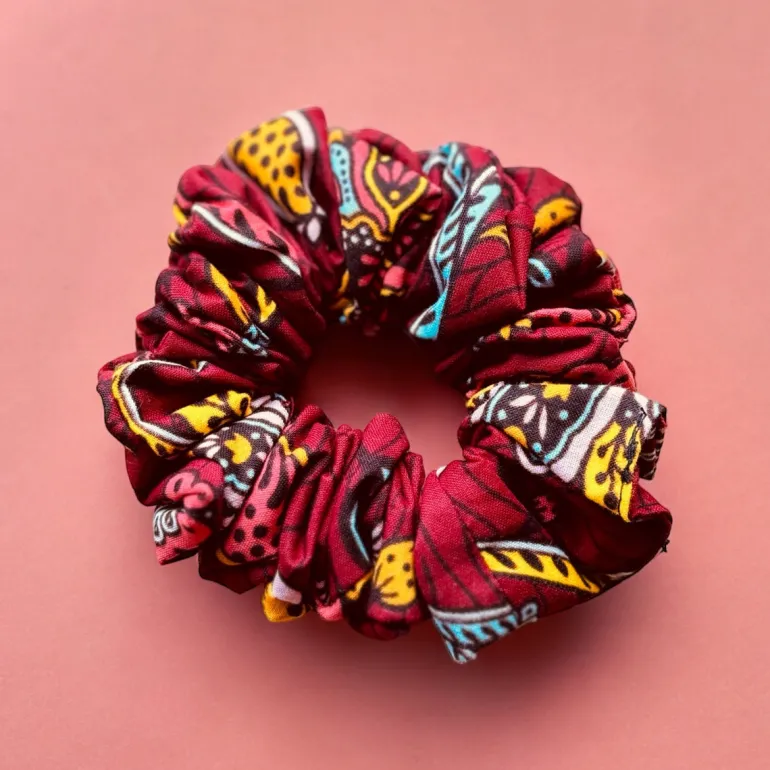 Scrunchie Afrikaanse print - Haaraccessoire - Rood floral life