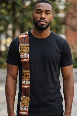 T-shirt met Afrikaanse print details - Bruin Bogolan mozaïek band