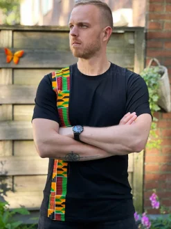 T-shirt met Afrikaanse print details - kente band