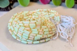 Waist Beads / Afrikaanse Heupketting - Roze Glow in the dark Folake (Traditioneel niet-elastisch koord)