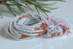 Waist Beads / Afrikaanse Heupketting - Osi - Wit / goud (Traditioneel niet-elastisch koord)