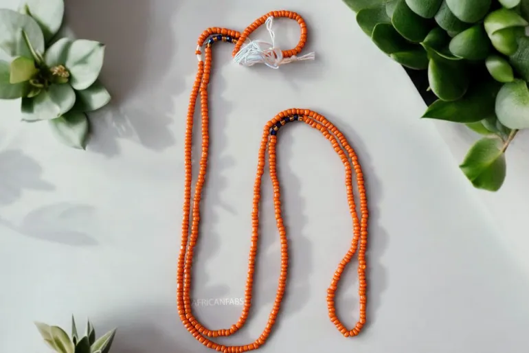 Waist Beads / Afrikaanse Heupketting - Okpara - Oranje / blauw (Traditioneel niet-elastisch koord)