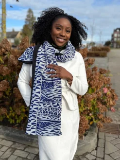 Warme Afrikaanse print sjaal Unisex - Smal model - Blauw Ndop Kameroen
