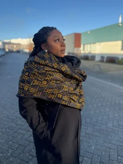 Warme Sjaal met Afrikaanse print Unisex - Zwarte / geel bogolan