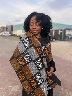 Warme Sjaal met Afrikaanse print Unisex - Kente Mud Zwart/oranje